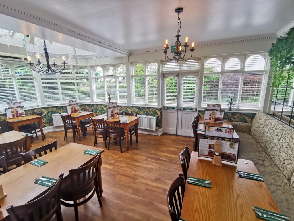 Waggon & Horses, Westhoughton Admiral Taverns