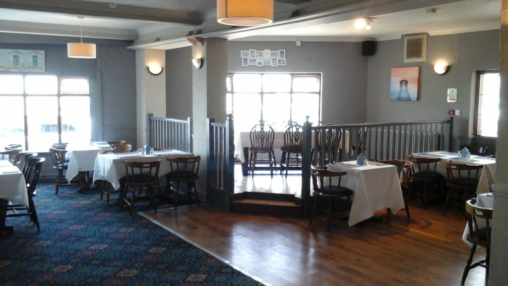 Walton Tavern, Walton on the Naze Admiral Taverns