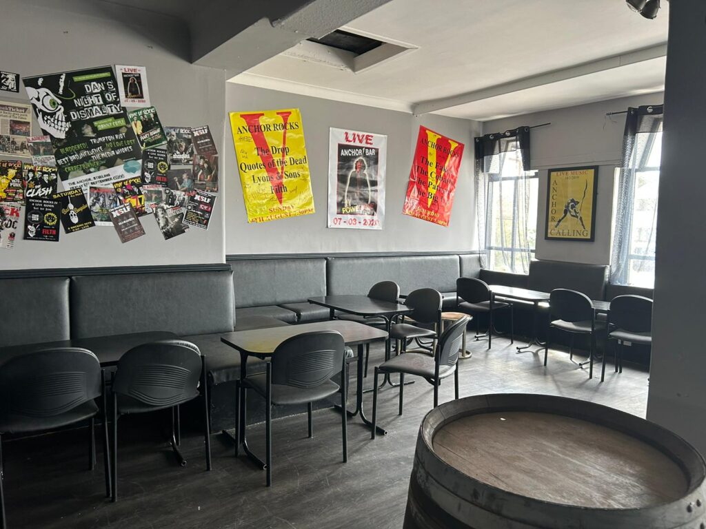 Anchor Bar, Stirling Admiral Taverns