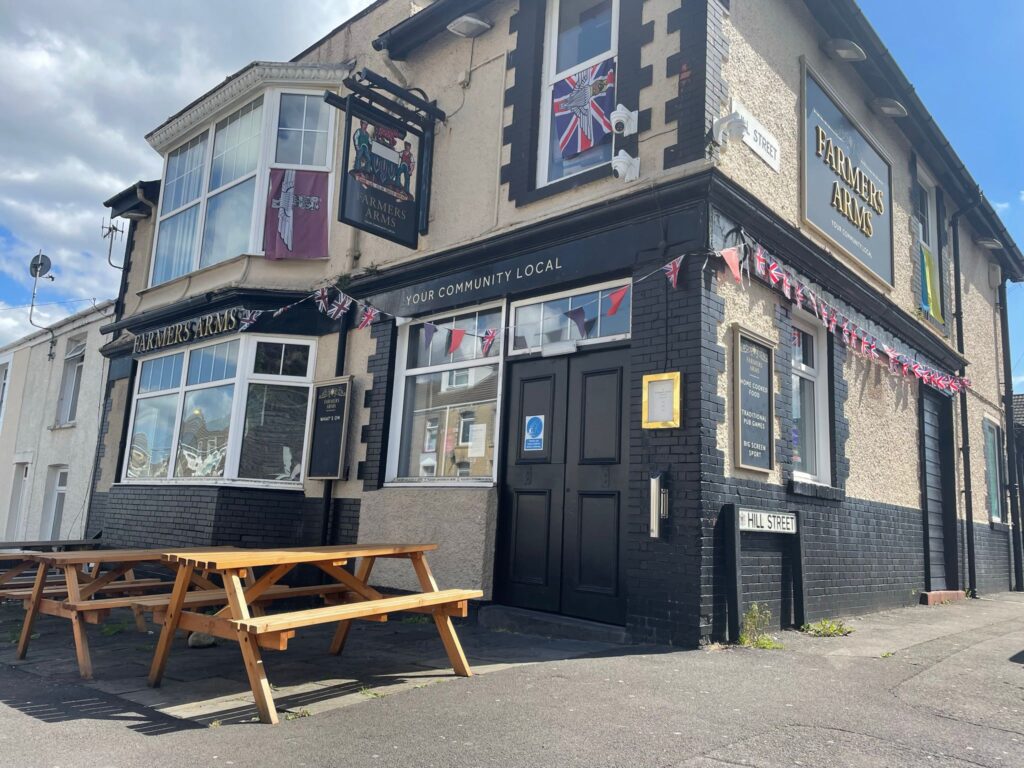 Farmers Arms, Swansea Admiral Taverns