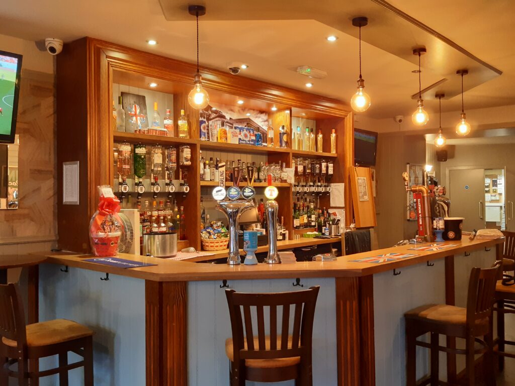 Pubs to let in Glasgow, The Quayside is now available