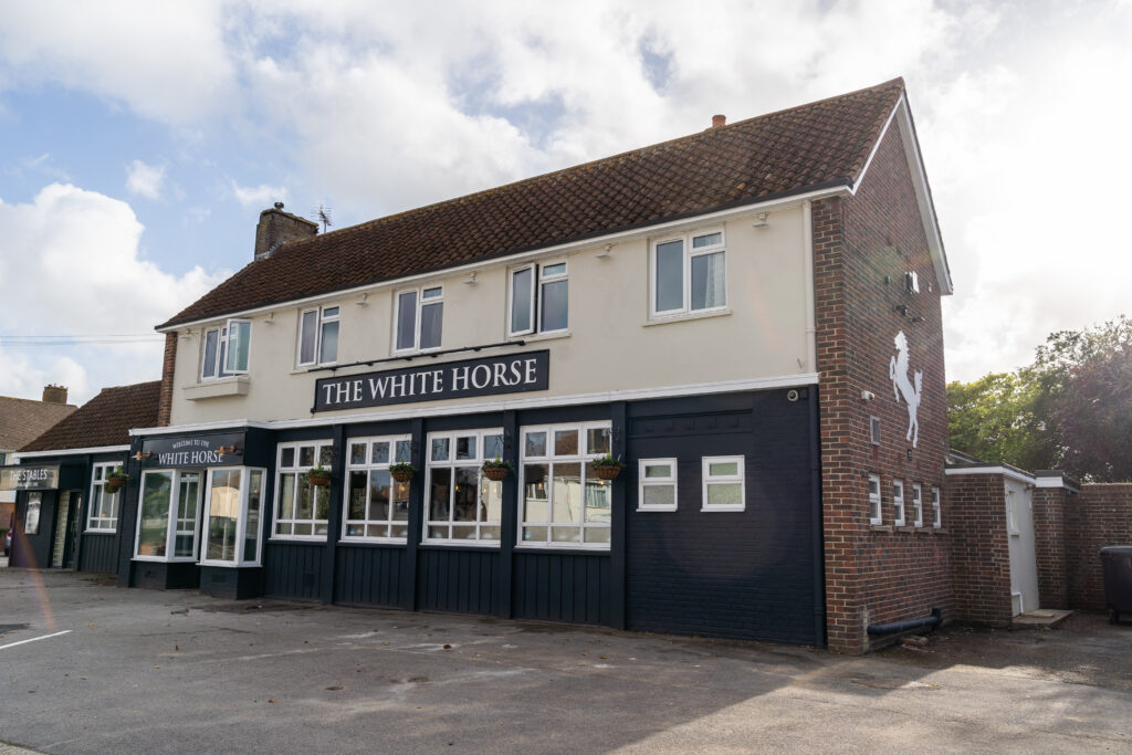 White Horse, Gosport Admiral Taverns