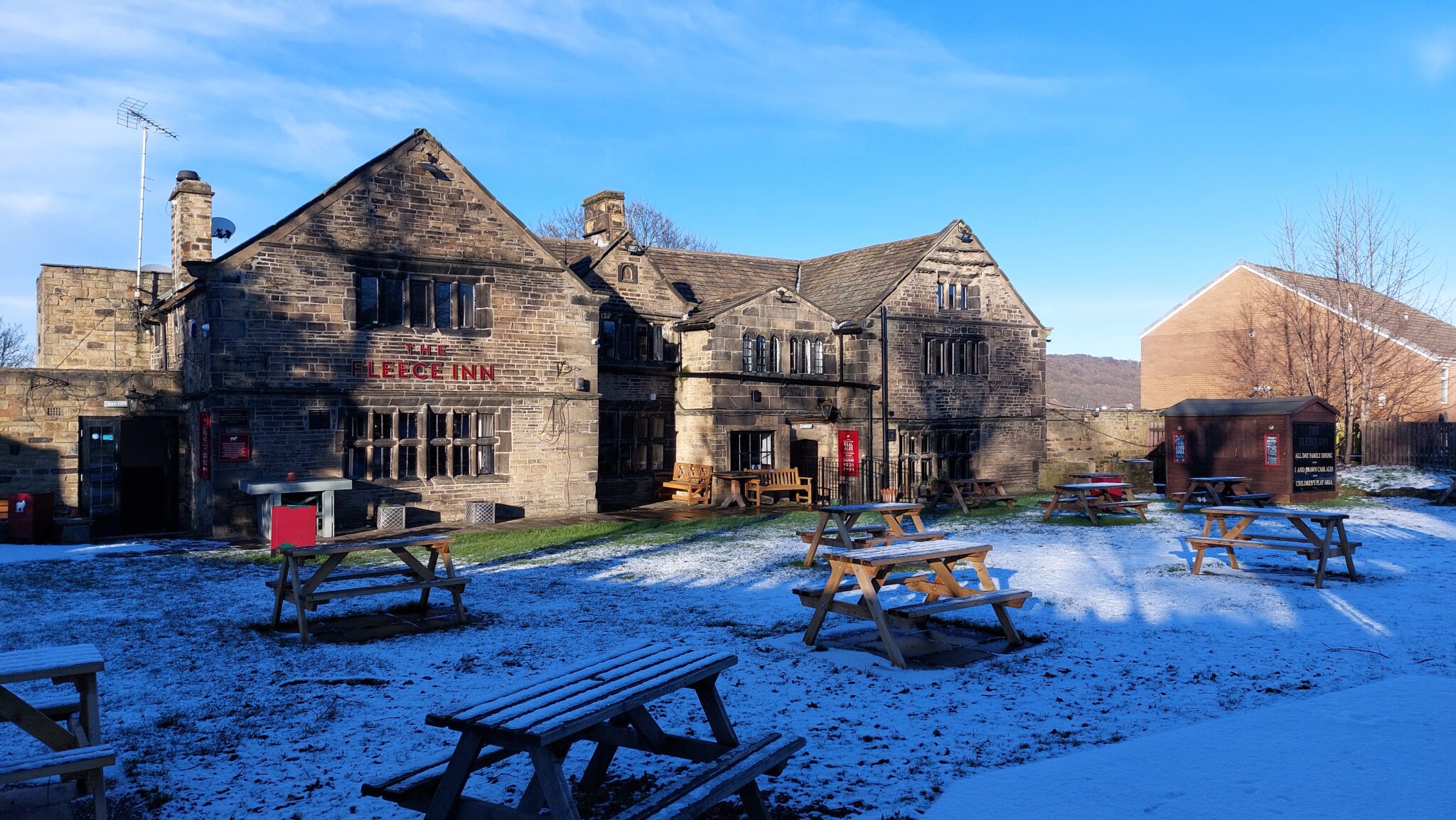 Pubs to let in Halifax now available