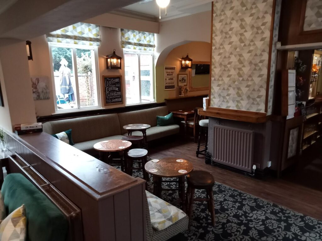 Dickin Arms, Wem Admiral Taverns