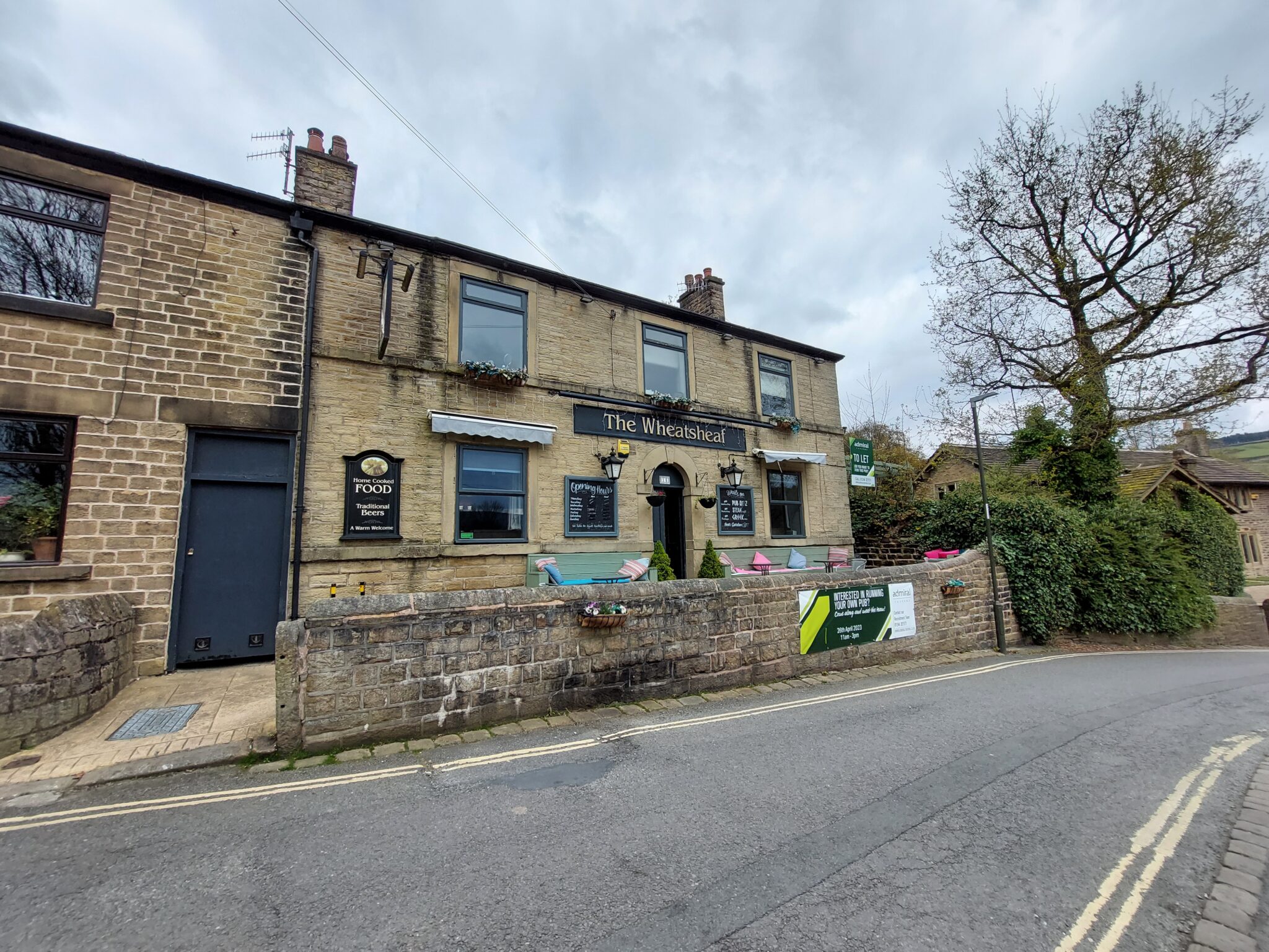 Wheatsheaf, Glossop Admiral Taverns