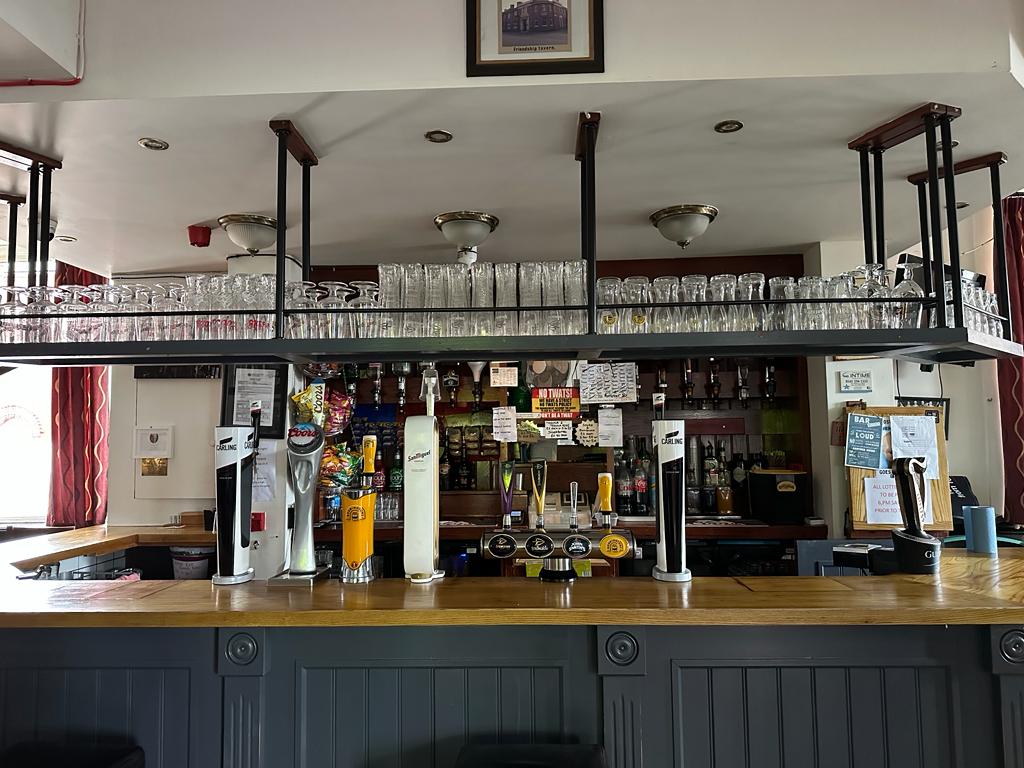 Friendship Tavern, Gorton Admiral Taverns