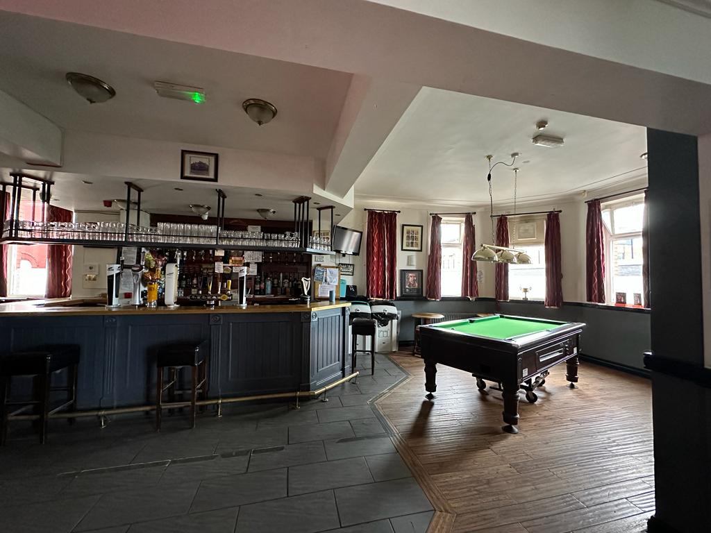 Friendship Tavern, Gorton Admiral Taverns