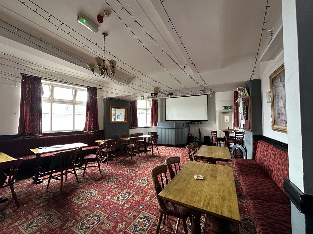 Friendship Tavern, Gorton Admiral Taverns