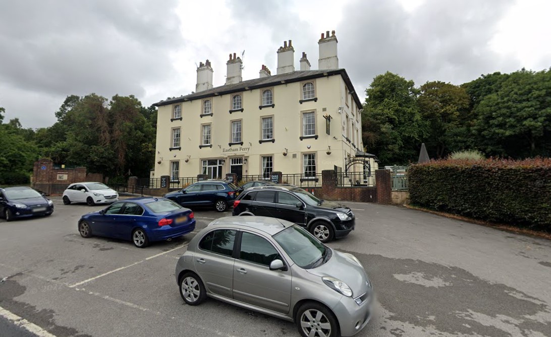 Eastham Ferry, Wirral Admiral Taverns